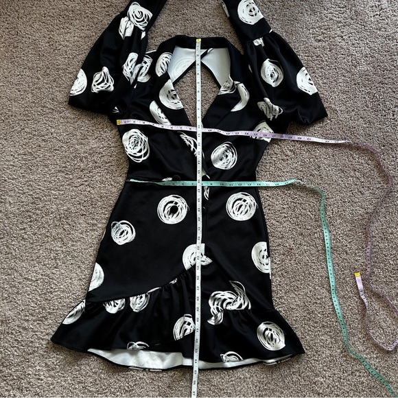 ASOS DESIGN Black White Tux Wrap Fluted Hem Mini Dress Size 8 - Picture 6 of 7